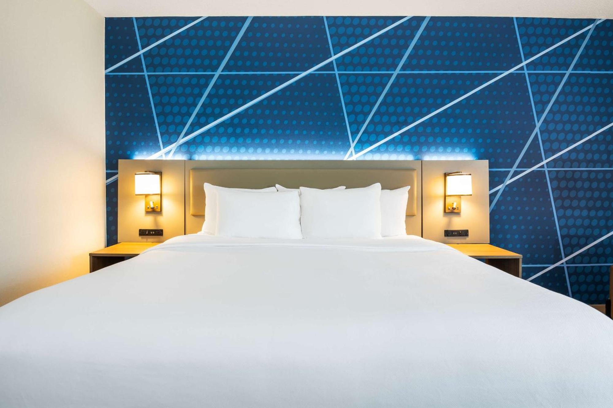 Comfort Inn & Suites Беррі Екстер'єр фото