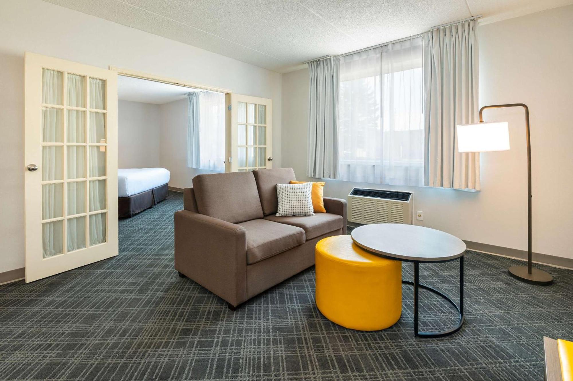Comfort Inn & Suites Беррі Екстер'єр фото